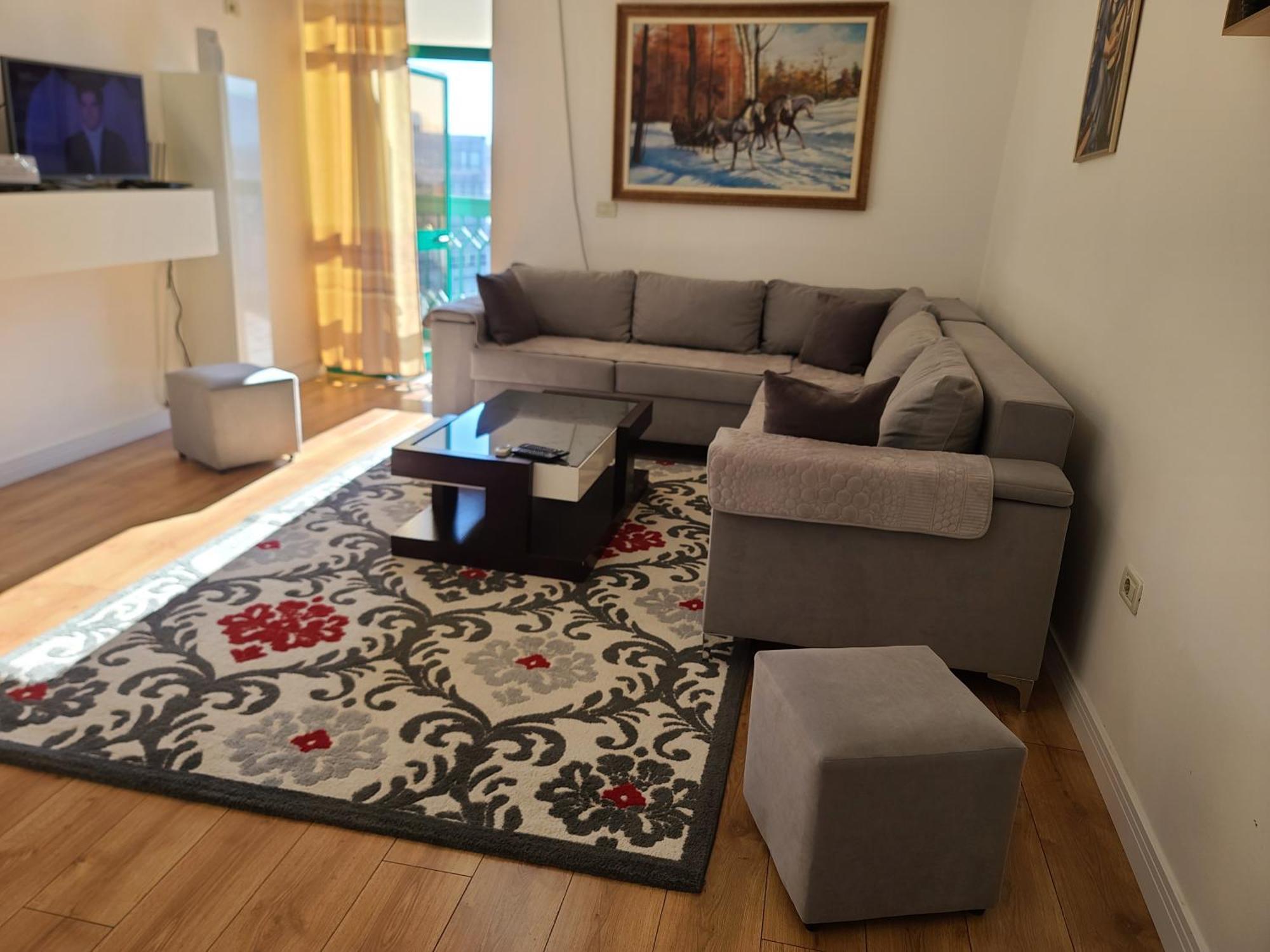 Apartament Center Tirana Buitenkant foto
